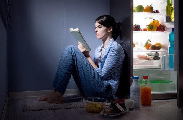Người thức khuya nên chú ý đến chế độ dinh dưỡng