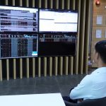 Thị trường chứng khoán Việt Nam liên tiếp lập đỉnh